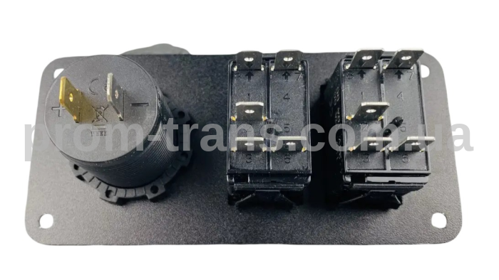 Панель с двумя переключателями и USB-зарядкой 2597