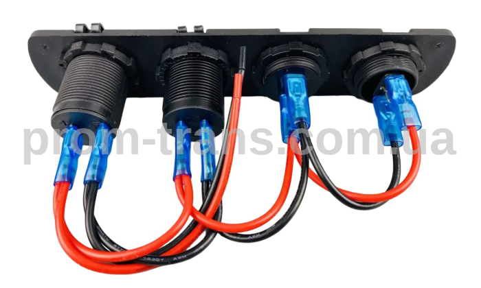 Автомобільна зарядка з двома USB-портами, розеткою прикурювача, цифровий дисплей 2574